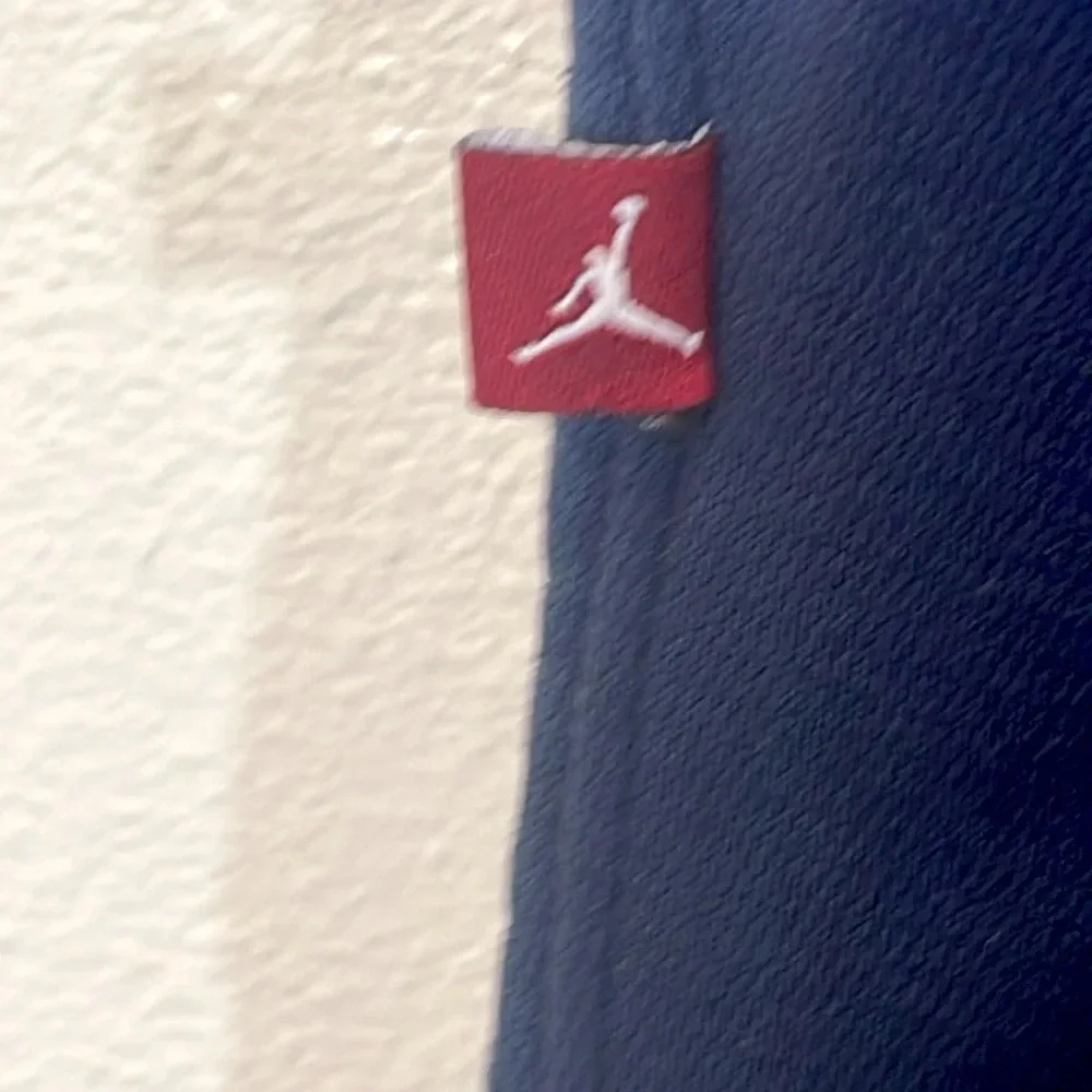 Jordan Men's Sweatpants in navy blue size Large